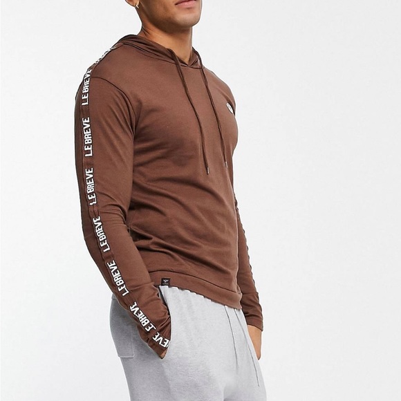 Hooded Loungewear set - Picture 2 of 8